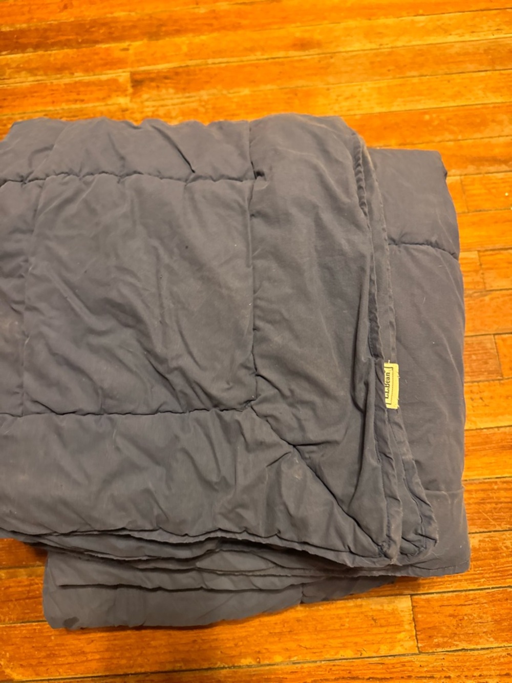 L.L. Bean Twin Comforter 
Navy Blue Quilted Lightweight Bedding Cabin